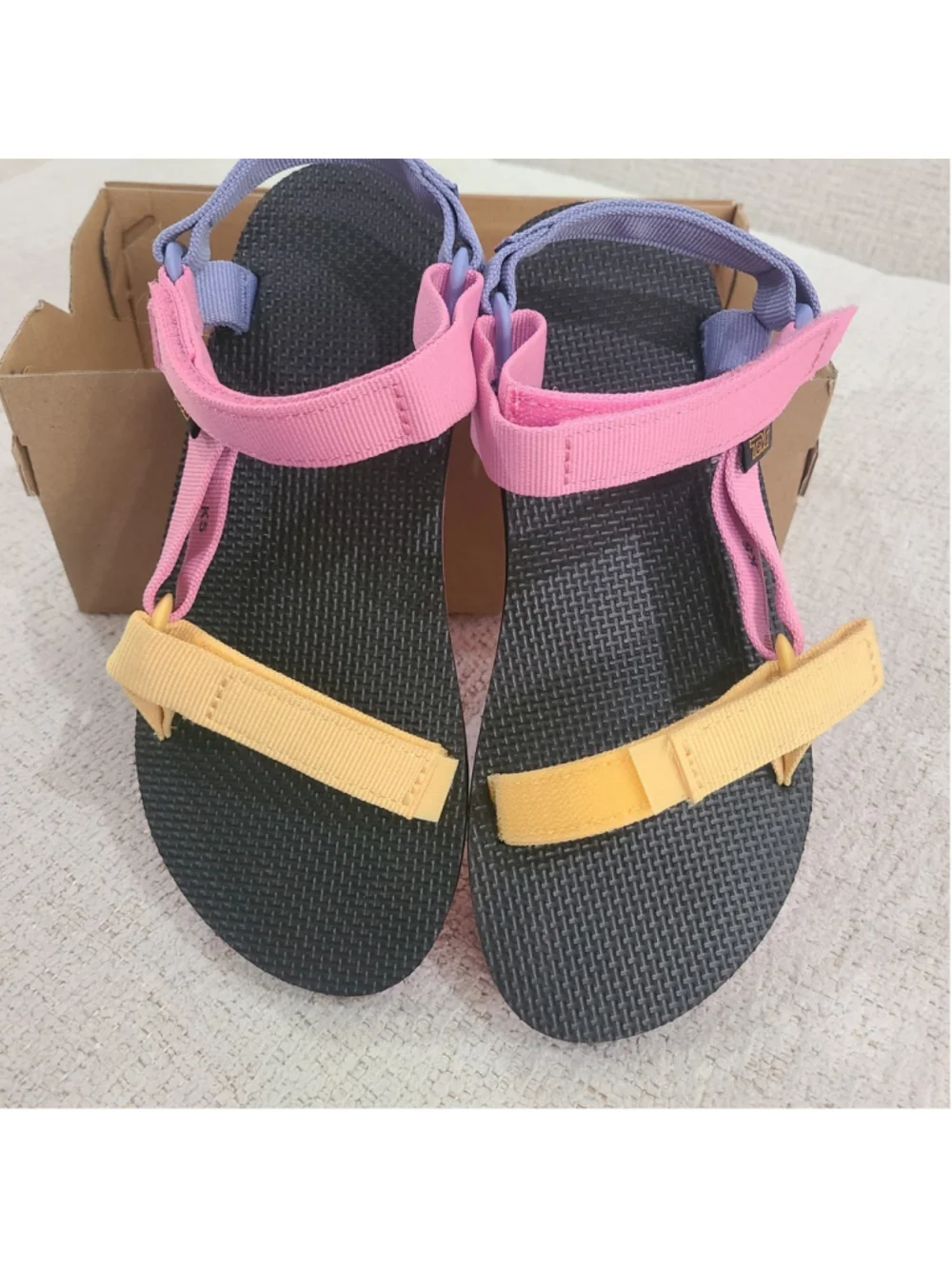 NEW TEVA ORIGINAL UNIVERSAL Strappy Sport Outdoor SANDALS Kids 5 Womens 6.5